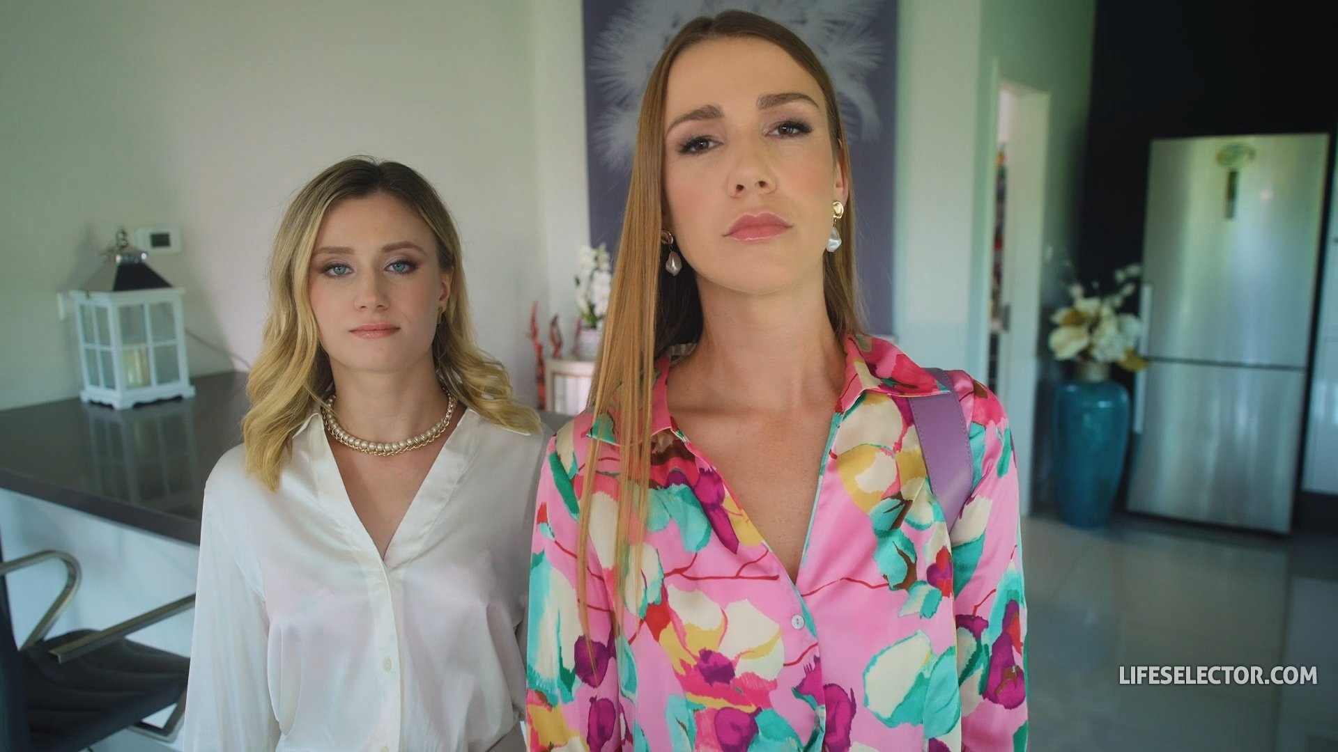 Lifeselector – Alexis Crystal & Lily Blossom Co listed