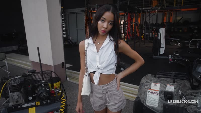 Lifeselector – Lia Lin Good girl gone bad a story of firsts