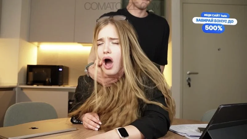 Comatozze big tit secretary failed at her job