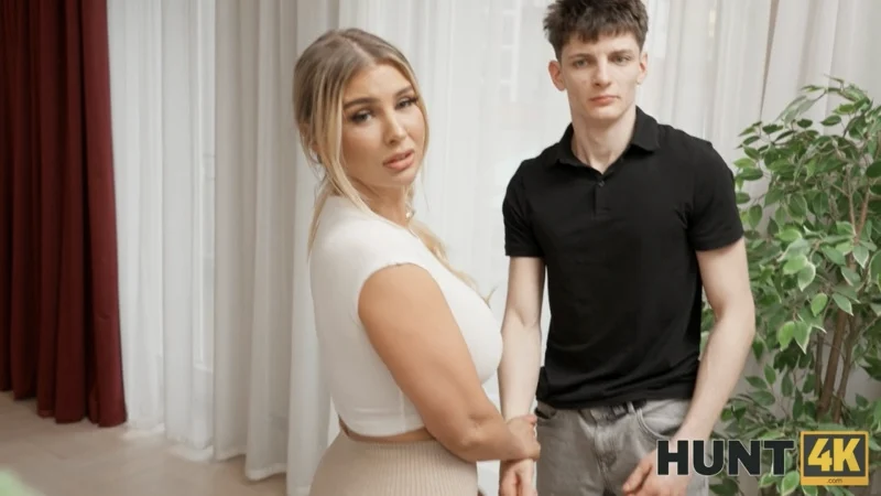 Hunt4K – Aspen Reign knockin’ on hell’s door