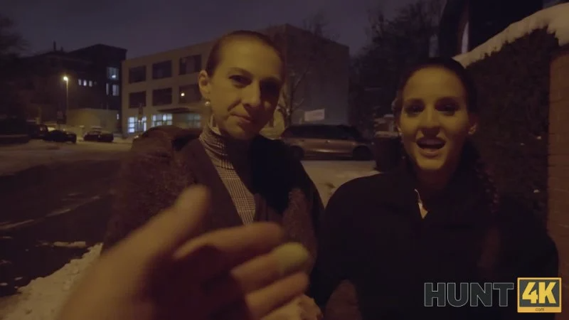 Hunt4K – Betzz in the hands of la pianiste cock seems bigger