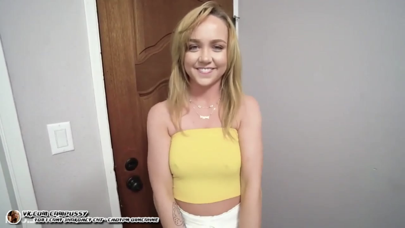 Innocent 18 year old sucking his dick while he’s on the phone with his wife