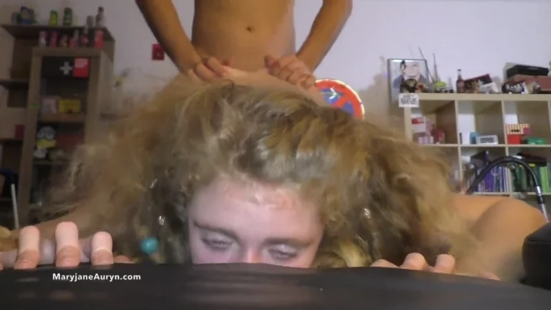 MaryJane Auryn – Fucking her brains out