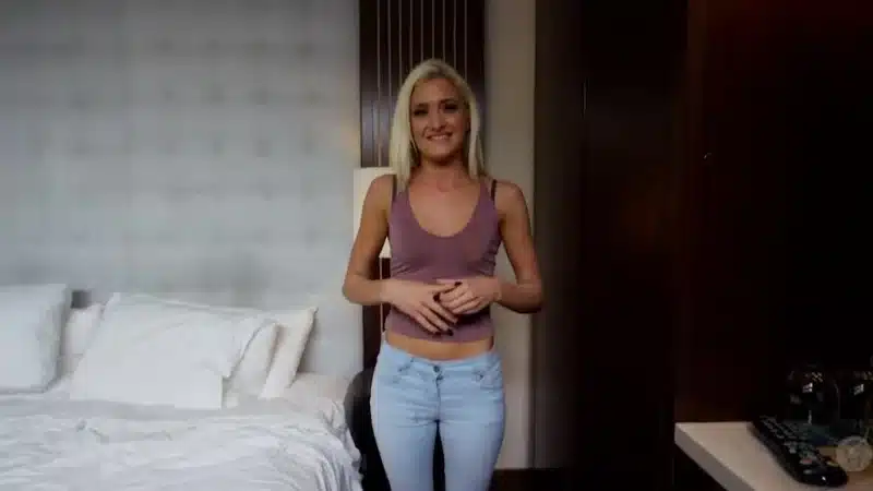Hot 18 year old amateur casting – 416